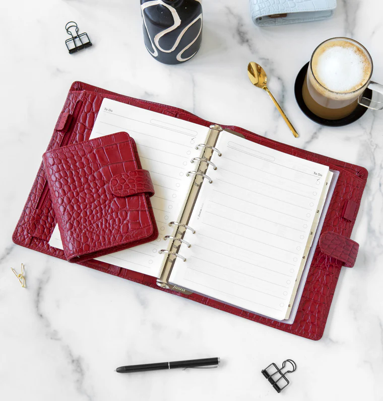 Classic Croc Pocket Organiser - Image 10
