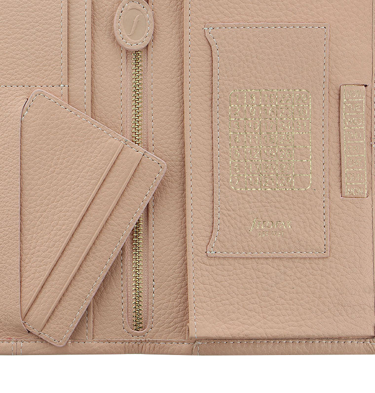 Classic Stitch Soft Reisebrieftasche - Image 3