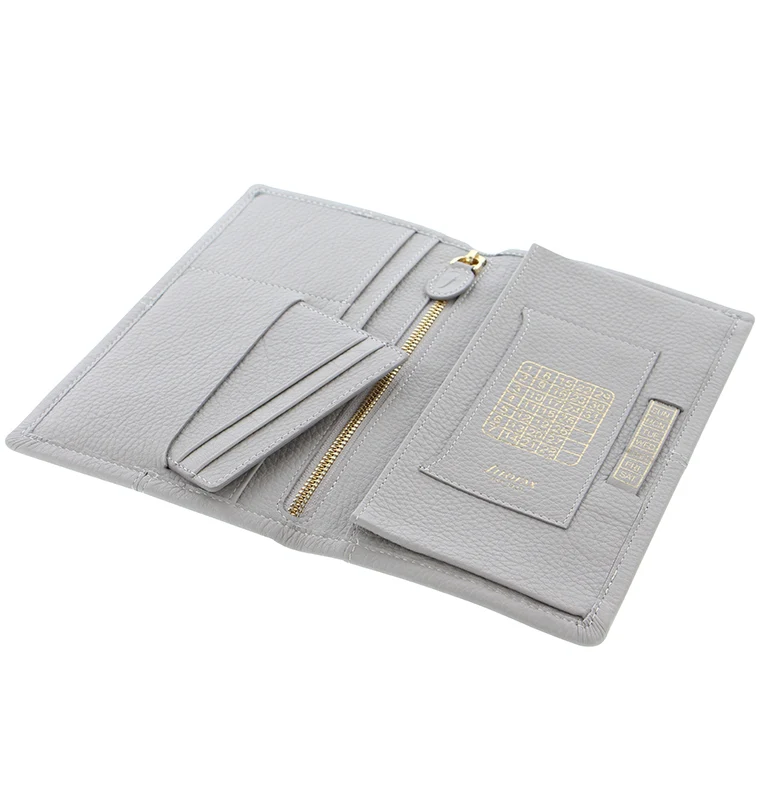 Classic Stitch Soft Reisebrieftasche - Image 7