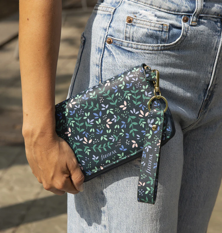 Garden Personal Compact Zip Organiser - Image 10