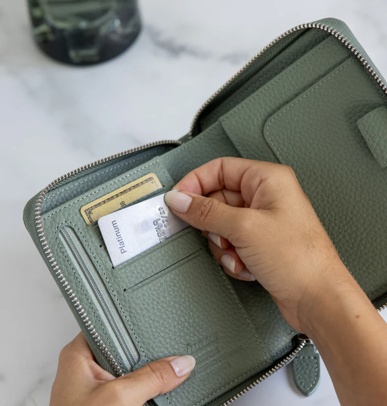 Norfolk Pocket Compact Zip Organiser - Image 9