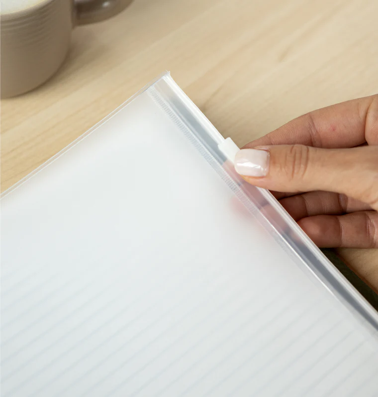 Nachfüllbares Notizbuch Klarsichttasche mit Reißverschluss - A5 - Image 6