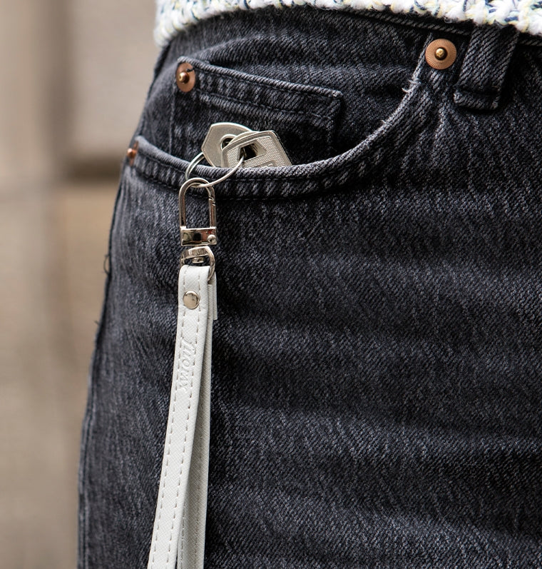 Saffiano Handschlaufe - Sale - Image 10